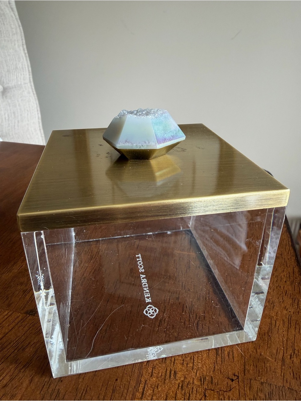 Kendra Scott Gold-Top Crystal Accent Box with Iridescent Geode Knob